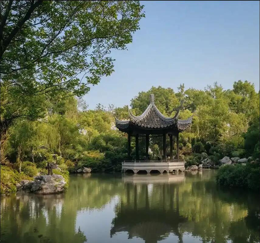 湘潭雨湖花留咨询有限公司